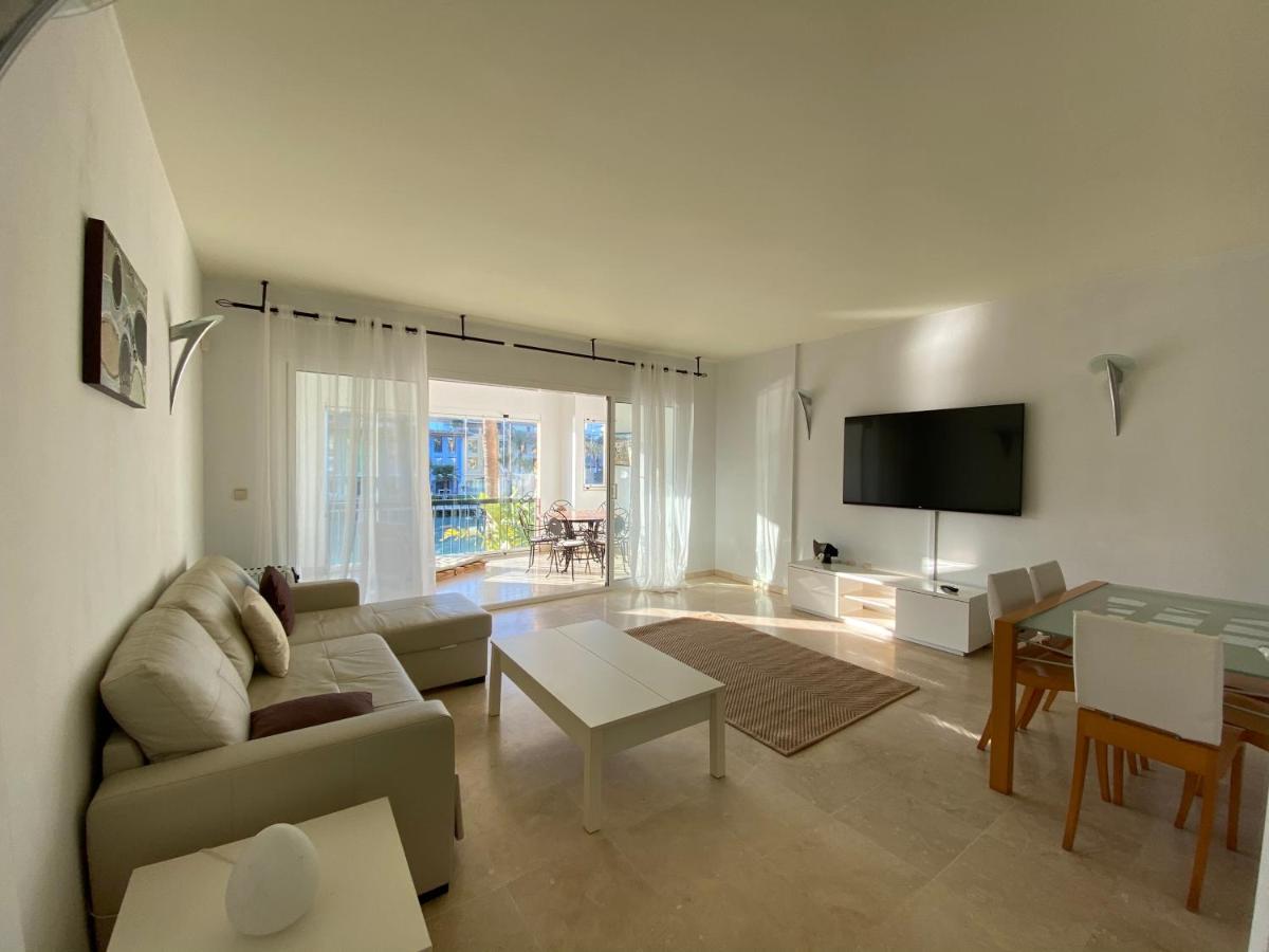 Apartamento Con Piscina ,Playa Con Vistas Panoramicas En La Marina De Sotogrande San Roque  Exterior foto